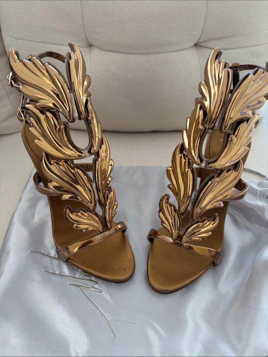 Giuseppe Zanotti Shoes - Giuseppe Zanotti Wing Cruel Summer Sz 37